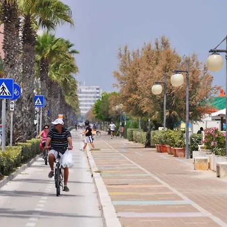 Luna House * Montesilvano Marina