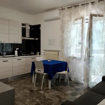 Luna House Montesilvano