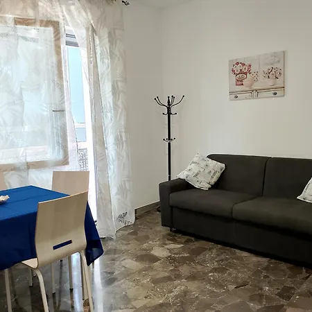 Luna House Apartment